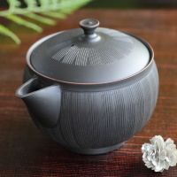 Hiroshi Koie, kushime comb pattern houhin 250ml, sencha kyusu hand made in Tokoname, teapot