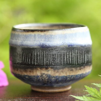 Nobuhito Nakaoka, partially gold & silver glazed saishoku-haiyu blue cup 100ml, Tanbayaki, guinomi